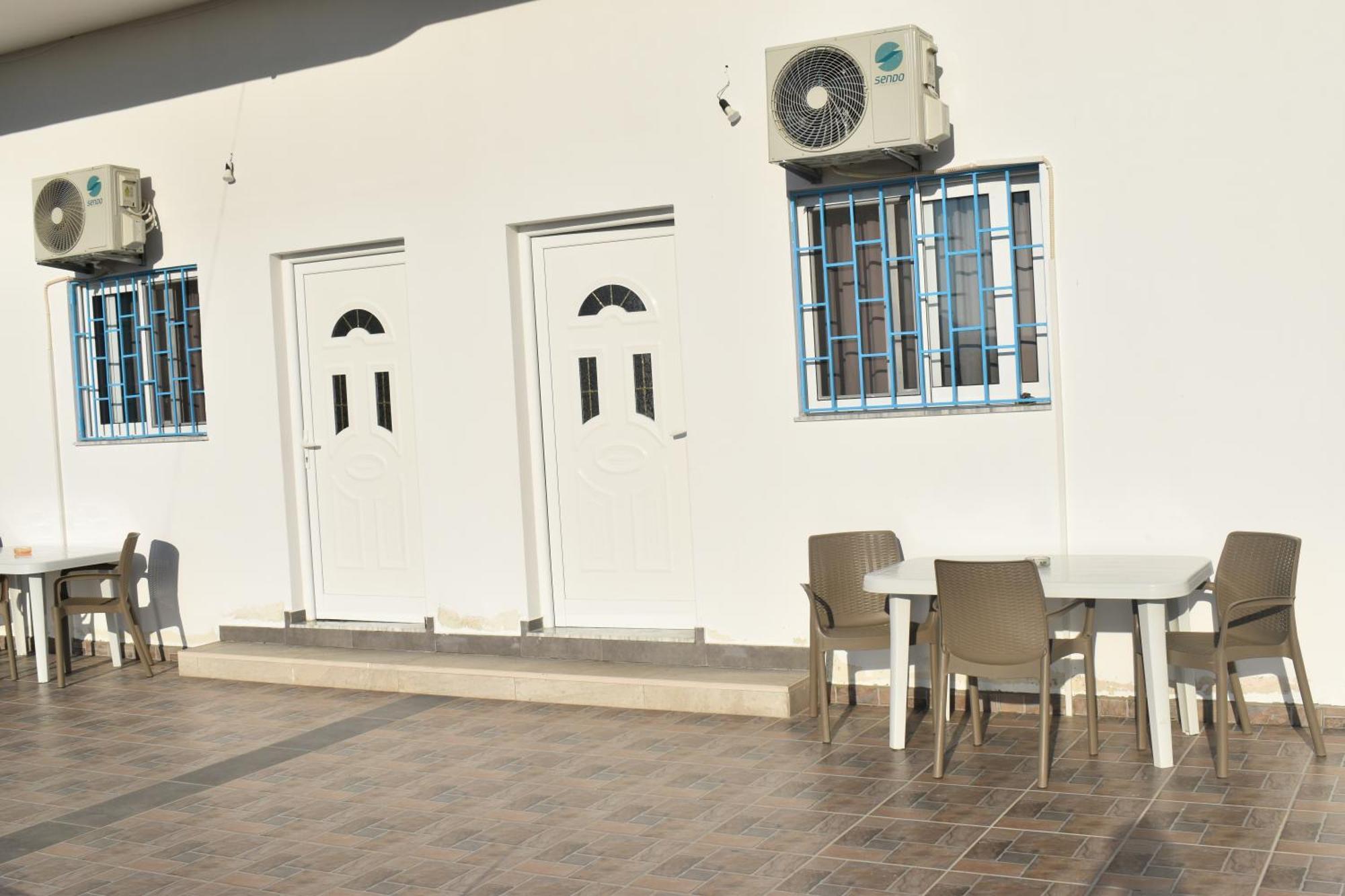Anastasias Apartments Sarande Exterior photo